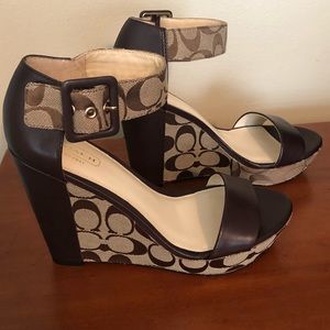 Coach women’s Jerri Brown wedge sandals size 7.5